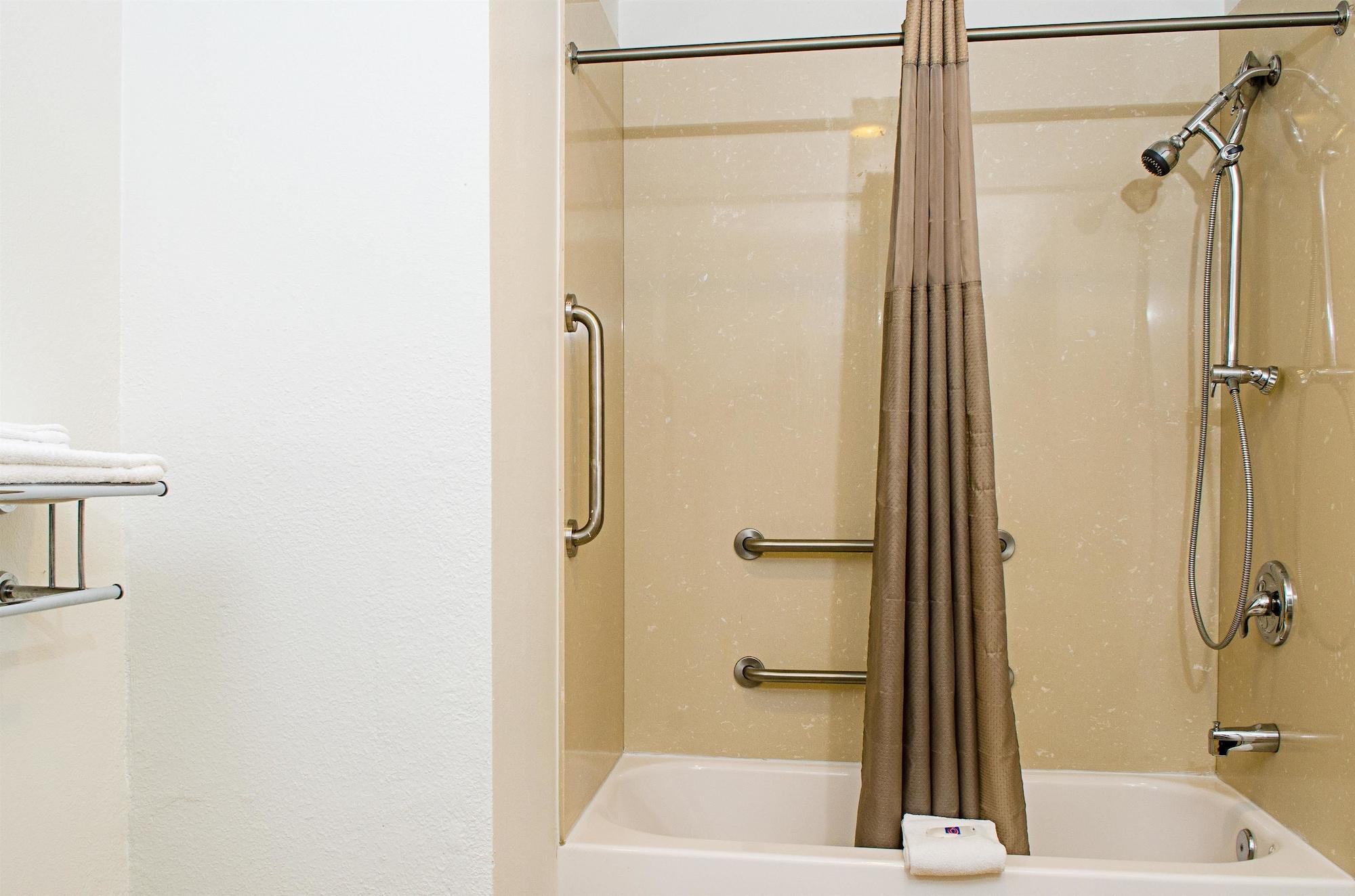 Motel 6-Modesto, Ca - Downtown Bagian luar foto