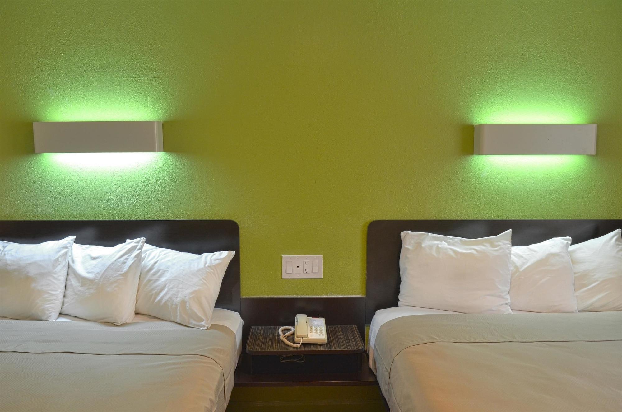 Motel 6-Modesto, Ca - Downtown Bagian luar foto