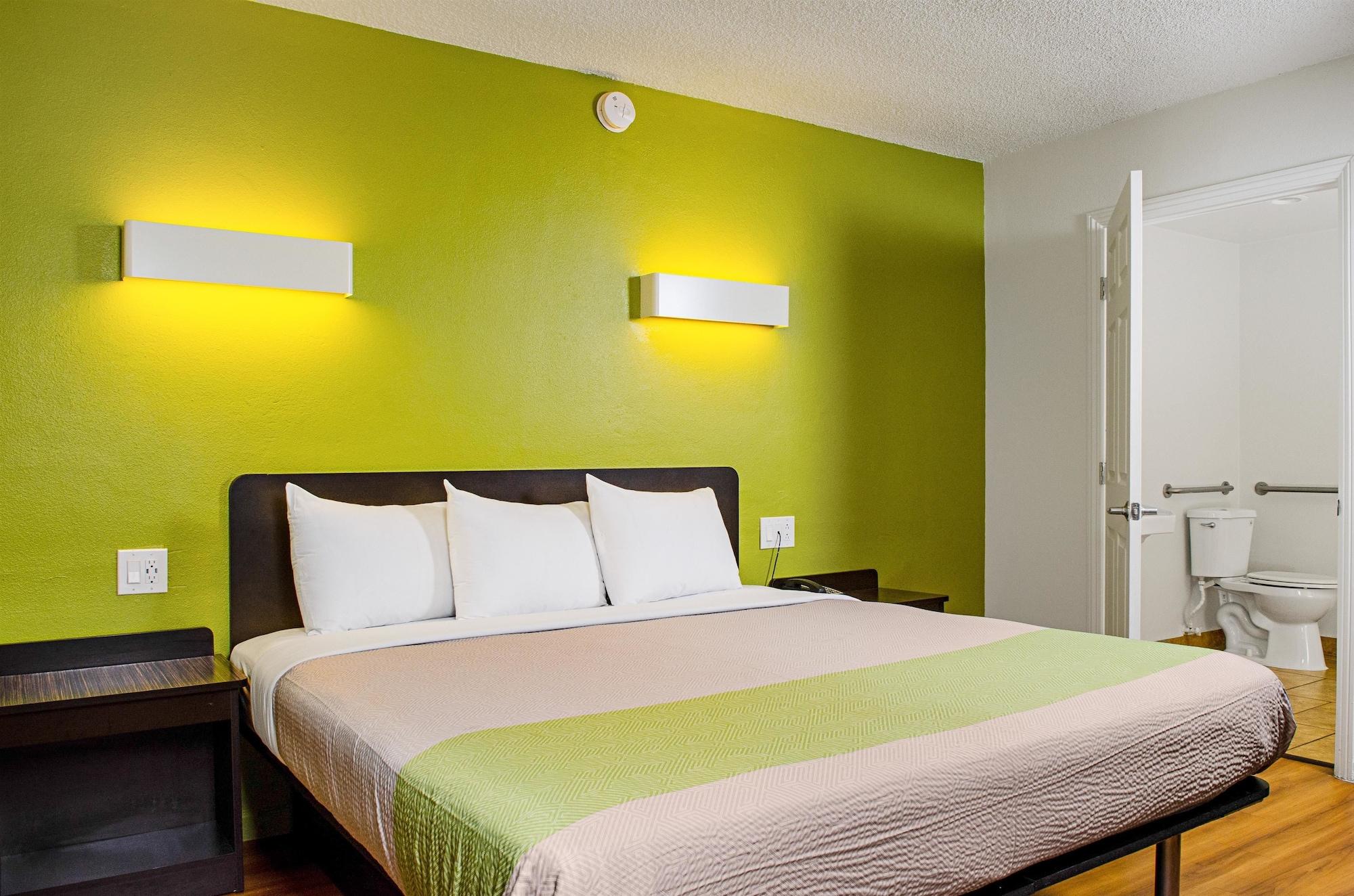 Motel 6-Modesto, Ca - Downtown Bagian luar foto