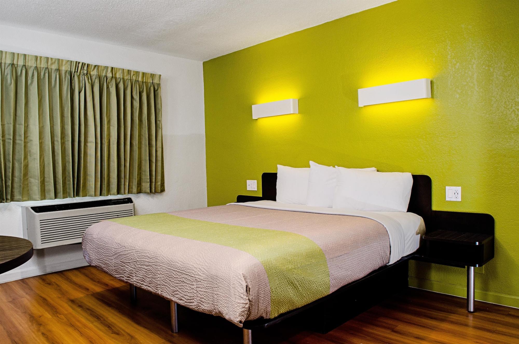 Motel 6-Modesto, Ca - Downtown Bagian luar foto